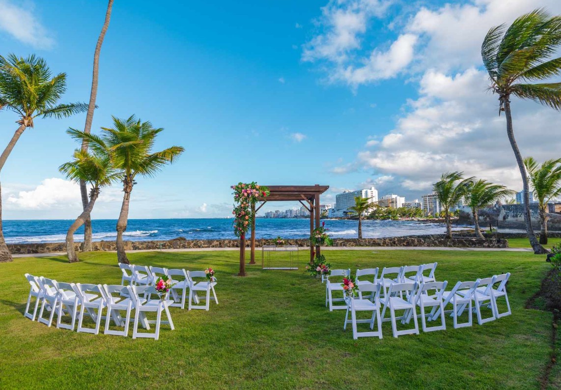 Azure Beach Resort — cérémonie